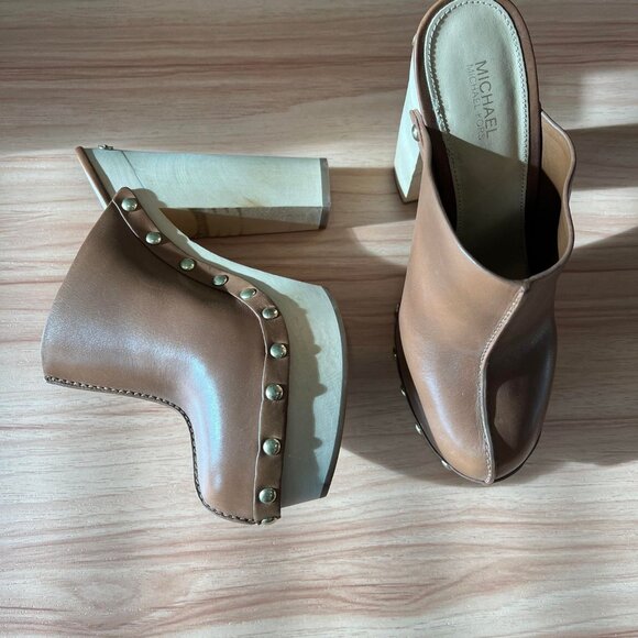 Michael Kors Perri Runway Platform Clogs - Picture 5 of 16